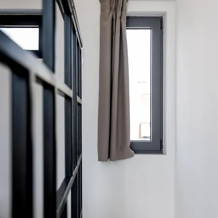 Lägenhet Pagani - Luxury Maisonette B1