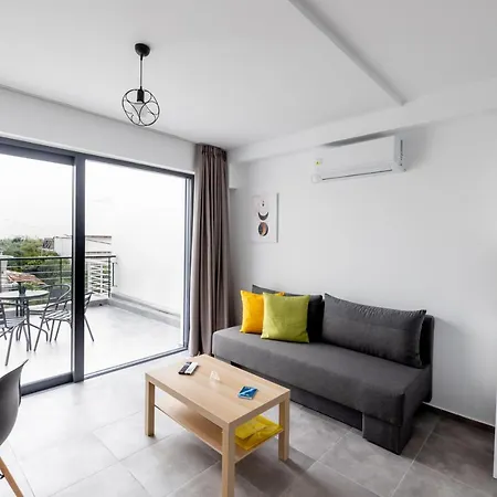 Pagani - Luxury Maisonette B1 דירה קלמאטה