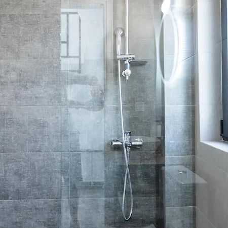 Pagani - Luxury Maisonette B1 *