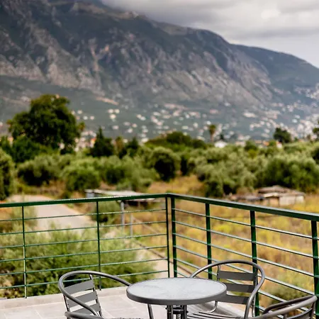 Pagani - Luxury Maisonette B1 Каламата