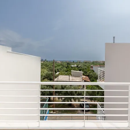 Pagani - Luxury Maisonette B1 קלמאטה