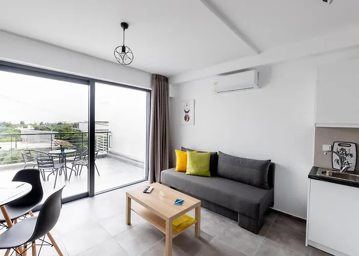 Pagani - Luxury Maisonette B1 Apartment Kalamata