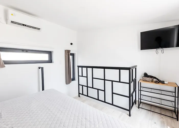 Pagani - Luxury Maisonette B1 *