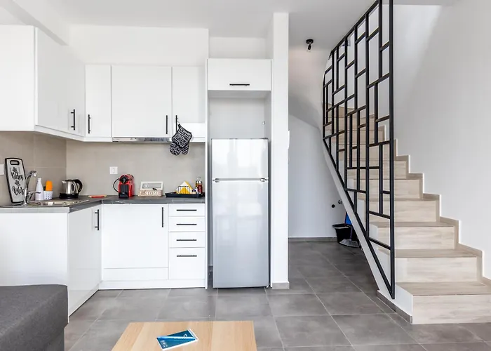 Pagani - Luxury Maisonette B1 Apartman